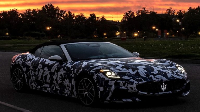 Maserati GranCabrio 2024: a breve il debutto