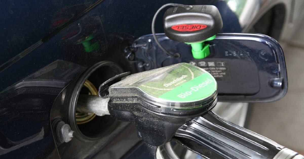 Parlamento europeo, ok definitivo a stop auto a benzina e diesel dal 2035