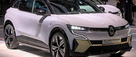 Renault Megane E-Tech: uno sguardo approfondito
