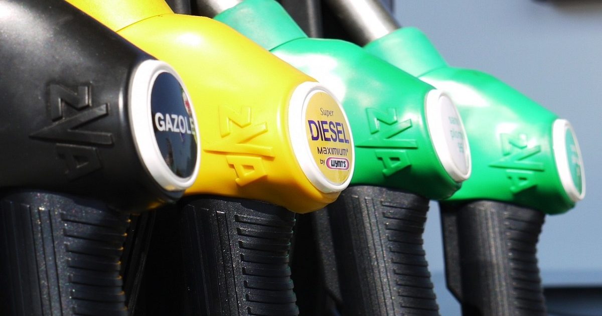 Stangata sui carburanti, i prezzi di benzina e diesel salgono ancora