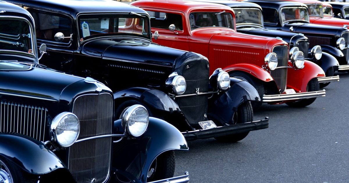 Quali sono gli eventi automobilistici storici?