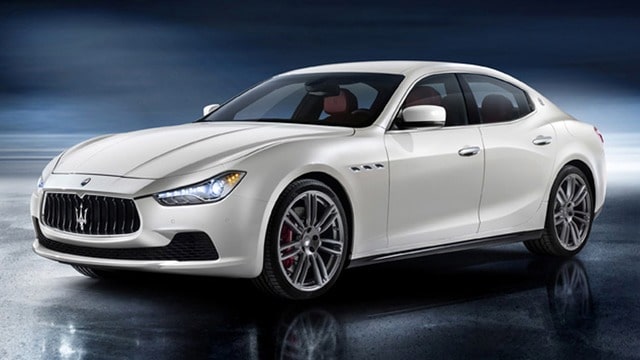 MASERATI Ghibli V6 430 CV AWD Modena