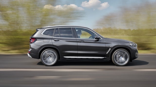 BMW X3 sDrive18d 48V