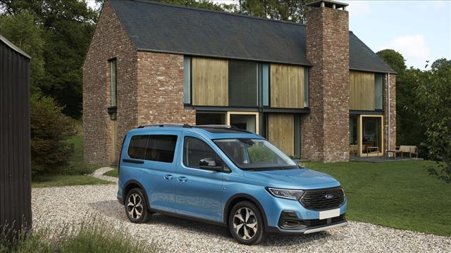 FORD Tourneo Connect 1.5 EcoBoost 115 CV Plus