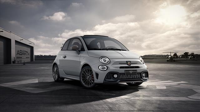 ABARTH 695 C 1.4 Turbo T-Jet 180 CV M.T.A.