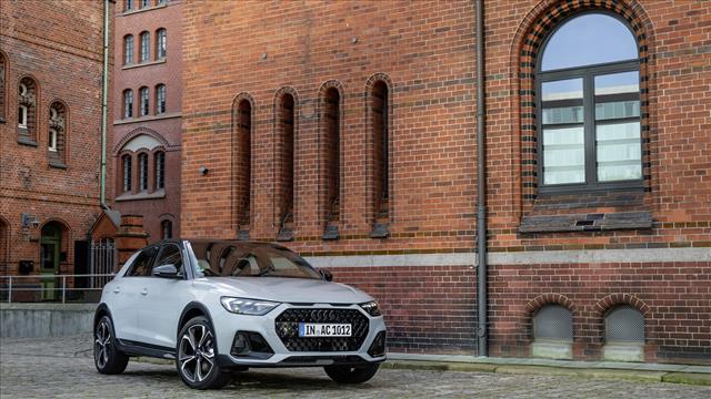 AUDI A1 allstreet 25 TFSI Business