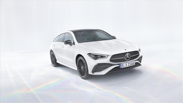 MERCEDES CLA 250 4Matic Shooting Brake AMG Line Premium