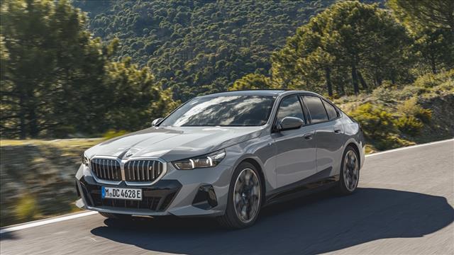 BMW i5 xDrive 40