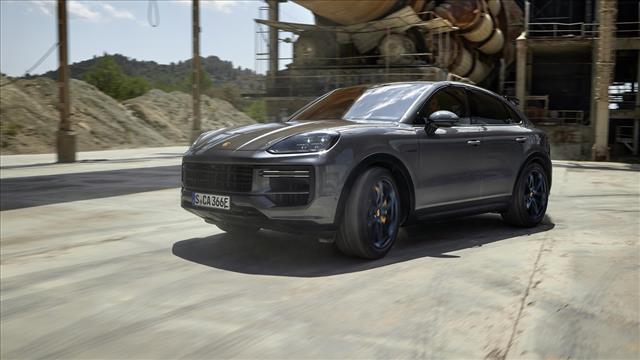 PORSCHE Cayenne Coup 4.0 V8 Turbo E-Hybrid