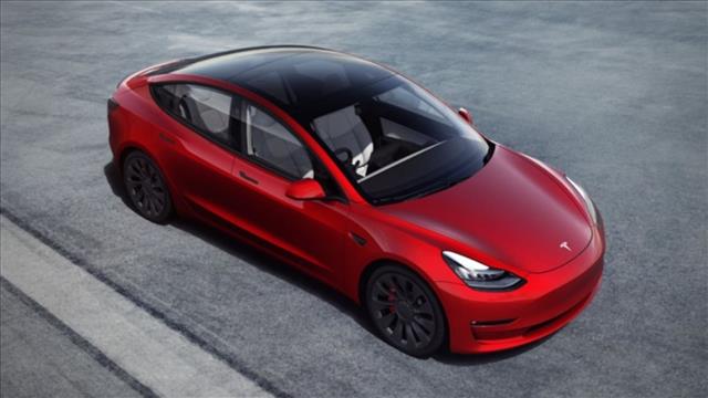 TESLA Model 3 NV35 RWD Premium