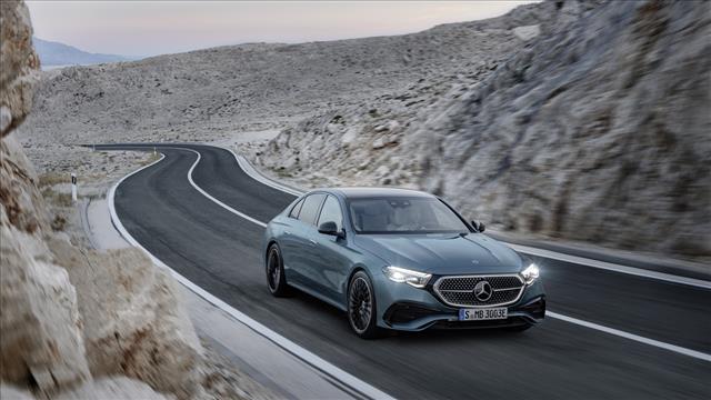 MERCEDES E 300 de Plug-in hybrid 4Matic AMG Line Advanced