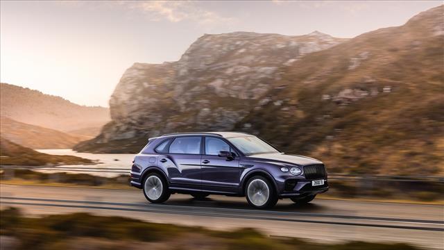 BENTLEY Bentayga V8 Extended Wheelbase