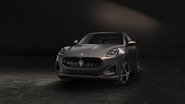 MASERATI Grecale Folgore