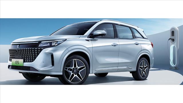 DFSK E5 1.5 Phev