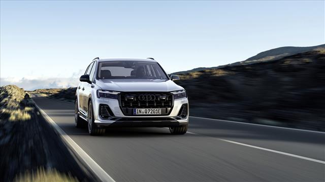 AUDI Q7 SUV 60 TFSI e quattro tiptronic S line plus