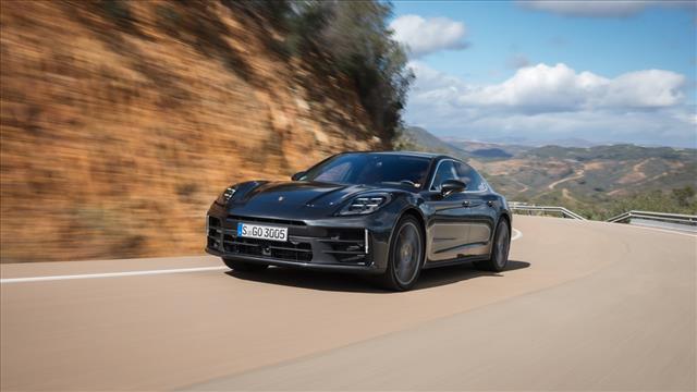 PORSCHE Panamera 2.9