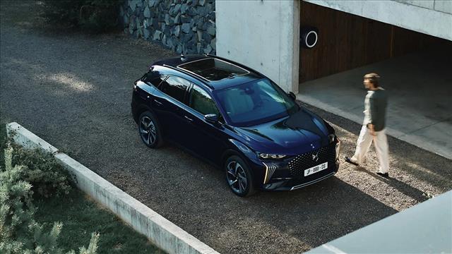 DS DS 7 Plug-In Hybrid AWD 360 Performance