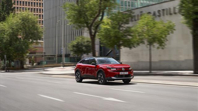 CITROEN C4 Hybrid 136 e-DCS6 Plus
