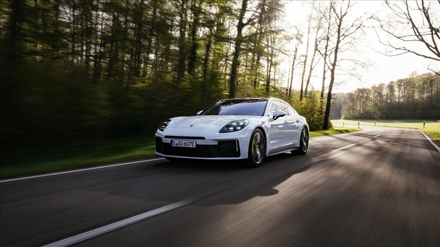 PORSCHE Panamera 4.0 Turbo E-Hybrid