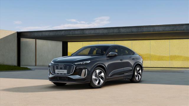 AUDI SQ6 SPB e-tron quattro Sport Attitude
